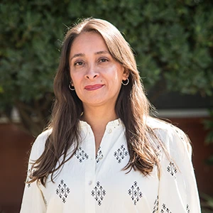 Ninel Flores directora Vicente Valde?s